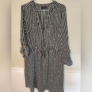 Apt9 Black and White Dress- Size 16